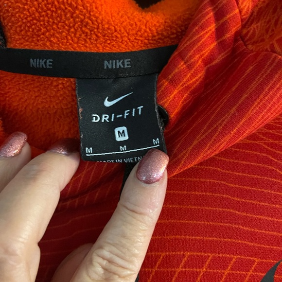 Mens Nike hoodie - Picture 3 of 4